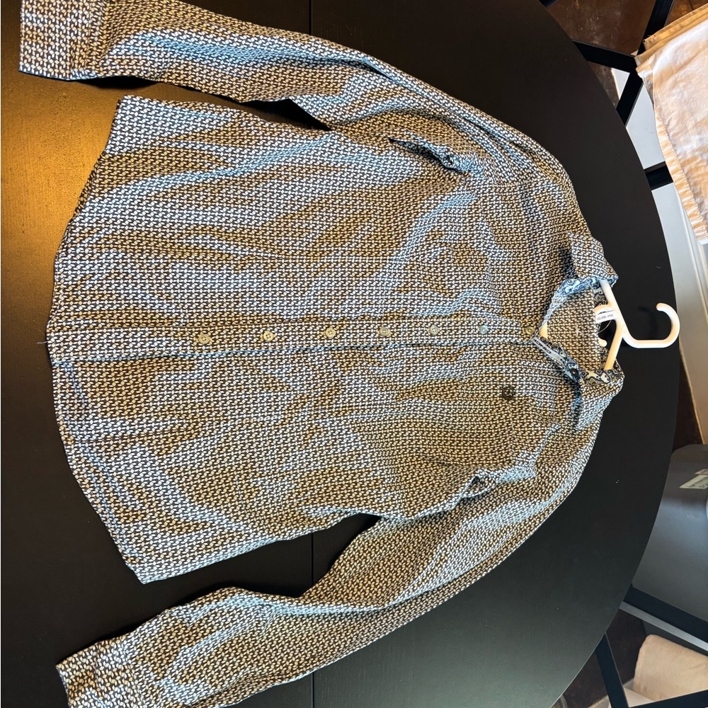 Patterned Button-Up Shirt - image 1